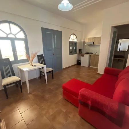 Aparthotel Leon Lux 3*