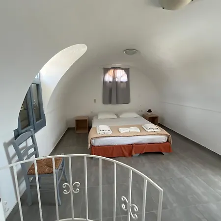 Leon Lux Aparthotel