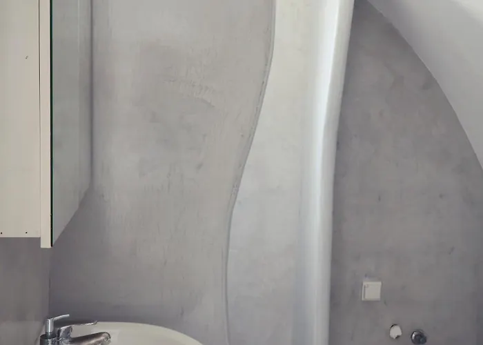 Leon Lux Апарт-отель 3*