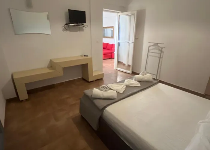 Апарт-отель Leon Lux 3*