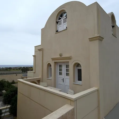 Leon Lux Aparthotel