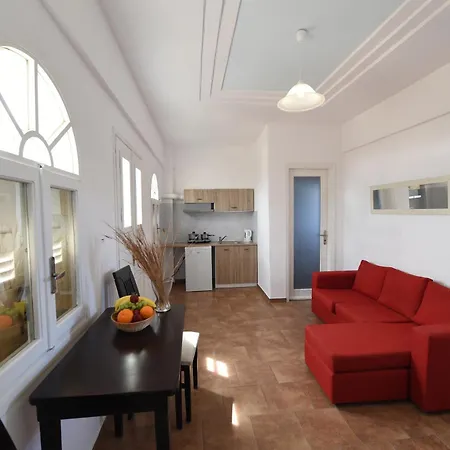 Leon Lux Aparthotel