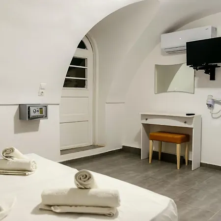 Leon Lux Aparthotel
