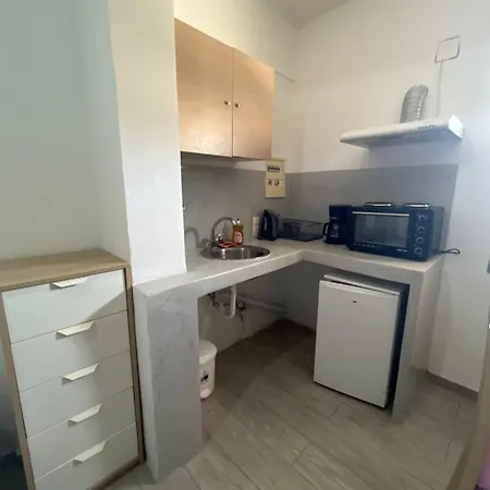 Leon Lux Aparthotel