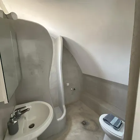 Leon Lux Aparthotel 3*