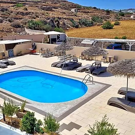 Leon Lux Aparthotel Perivolos (Santorini)