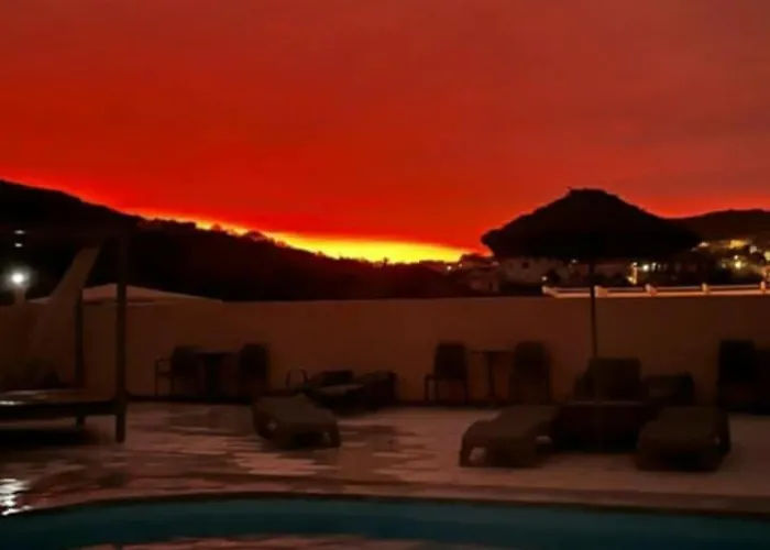 Leon Lux 公寓式酒店 佩里沃罗