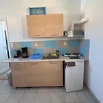 Aparthotel Leon Lux 3*