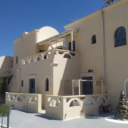 Aparthotel Leon Lux 3*