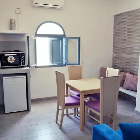Aparthotel Leon Lux