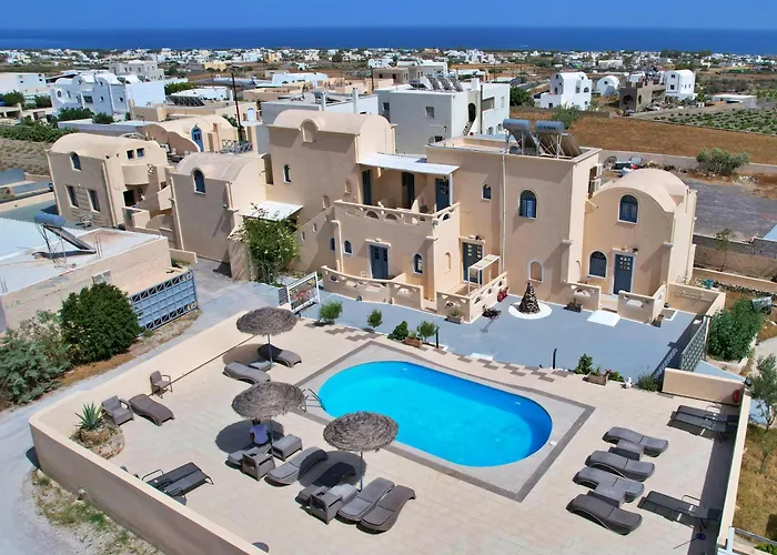 Aparthotel Leon Lux 3*