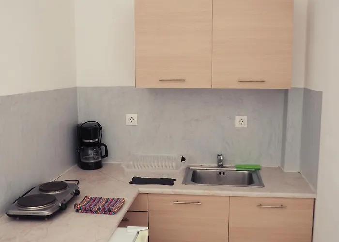 Leon Lux Aparthotel Perivolos (Santorini)