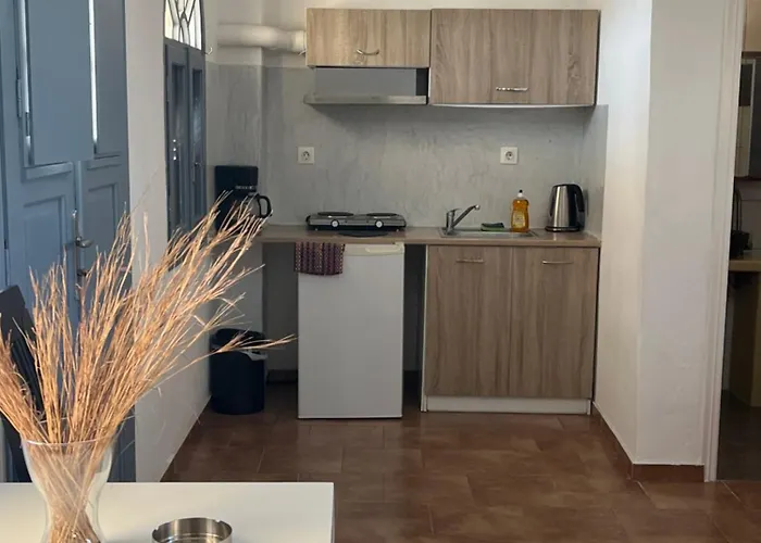 Leon Lux Апарт-отель