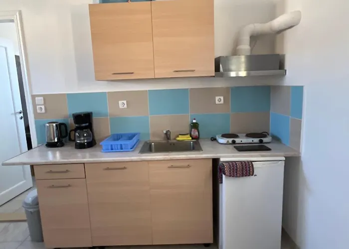 Aparthotel Leon Lux 3*