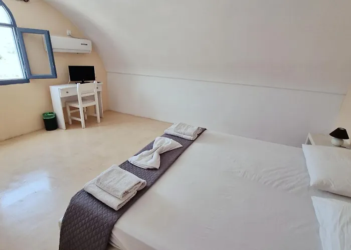 Aparthotel Leon Lux 3*